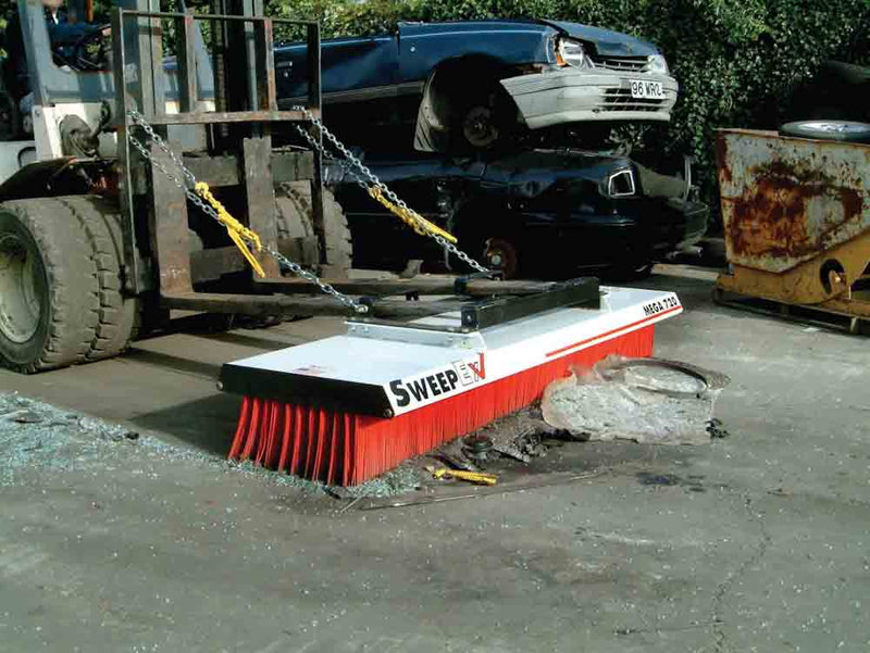 Forklift Push Broom: How It Works & Which Model to Choose | Eastgate Supply