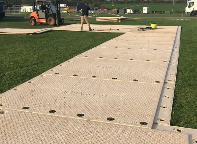 Event Decking: Modular HDPE Panel Systems for Outdoor and Indoor Venues | Eastgate Supply