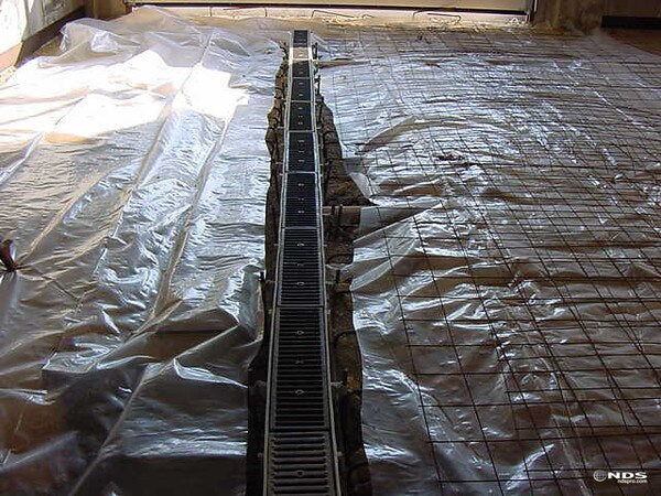 Trench Drain Kit - Commercial Grade - H20 Load Rating - Iron Grates - 48" Long Channel