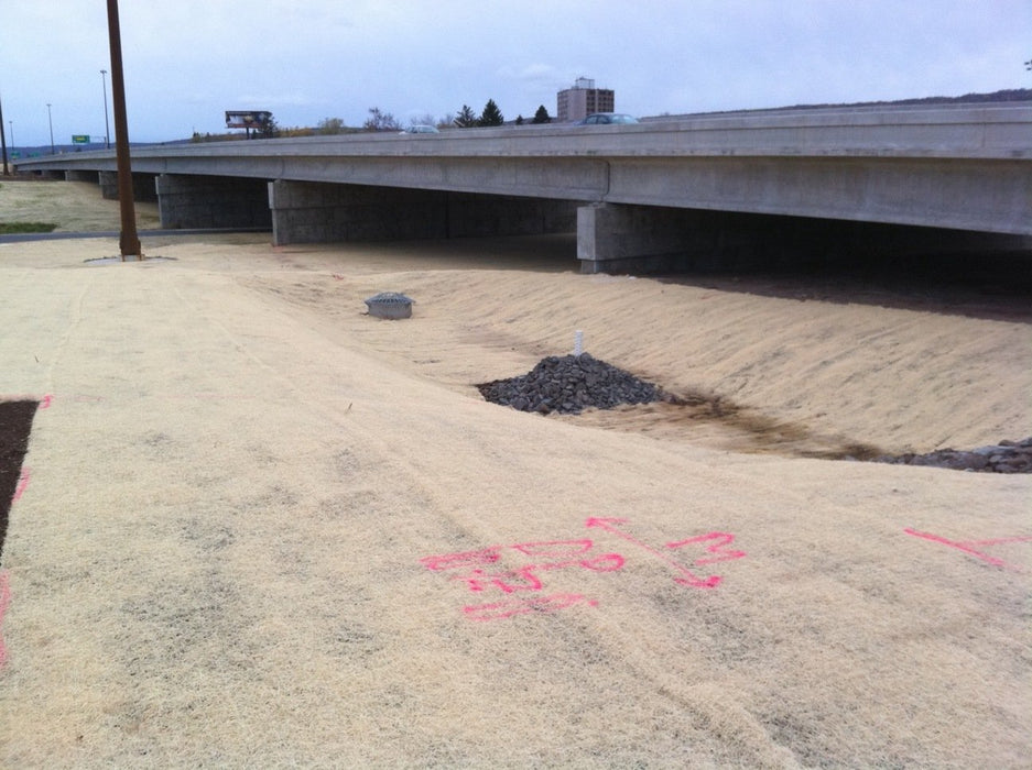 Curlex III with FiberNet - Erosion Control Blanket - 8' x 90' Tan